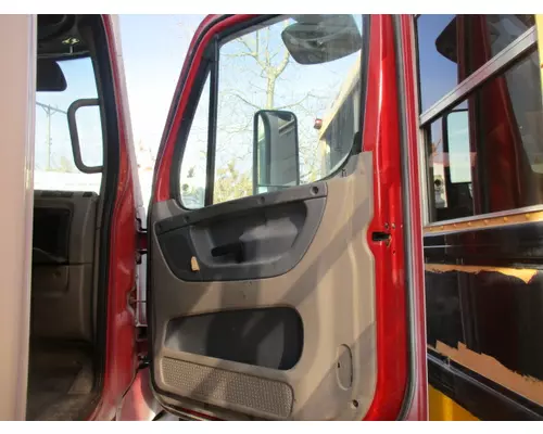 FREIGHTLINER CASCADIA 2008-2018 DOOR ASSEMBLY, FRONT