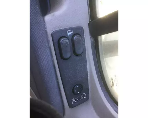 FREIGHTLINER CASCADIA 2008-2018 DOOR ASSEMBLY, FRONT