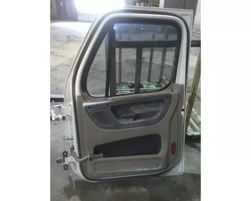 FREIGHTLINER CASCADIA 2008-2018 DOOR ASSEMBLY, FRONT