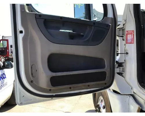 FREIGHTLINER CASCADIA 2008-2018 DOOR ASSEMBLY, FRONT