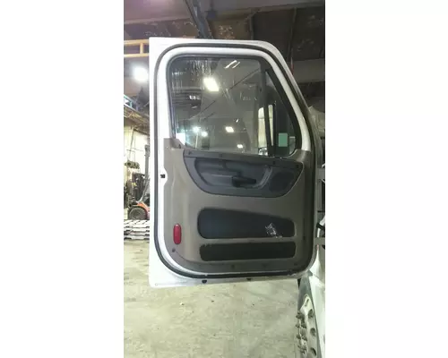 FREIGHTLINER CASCADIA 2008-2018 DOOR ASSEMBLY, FRONT