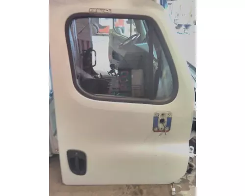 FREIGHTLINER CASCADIA 2008-2018 DOOR ASSEMBLY, FRONT