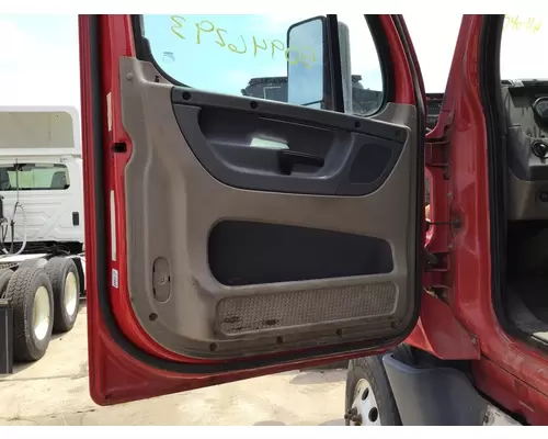 FREIGHTLINER CASCADIA 2008-2018 DOOR ASSEMBLY, FRONT