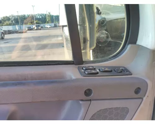 FREIGHTLINER CASCADIA 2008-2018 DOOR ASSEMBLY, FRONT