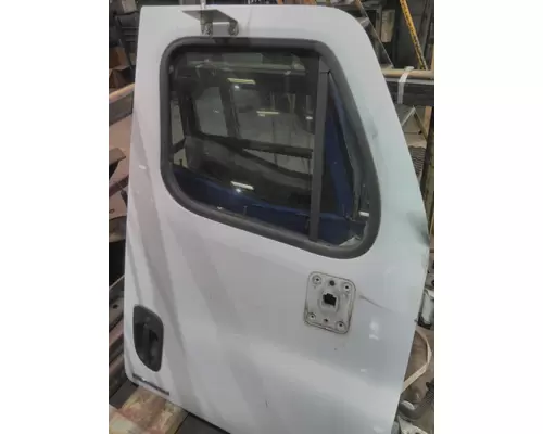 FREIGHTLINER CASCADIA 2008-2018 DOOR ASSEMBLY, FRONT