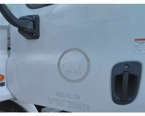 FREIGHTLINER CASCADIA 2008-2018 DOOR ASSEMBLY, FRONT