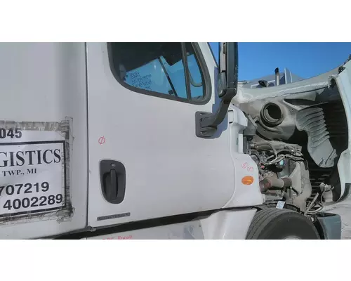 FREIGHTLINER CASCADIA 2008-2018 DOOR ASSEMBLY, FRONT