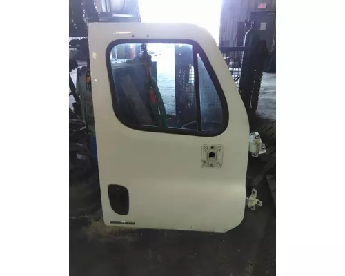 FREIGHTLINER CASCADIA 2008-2018 DOOR ASSEMBLY, FRONT