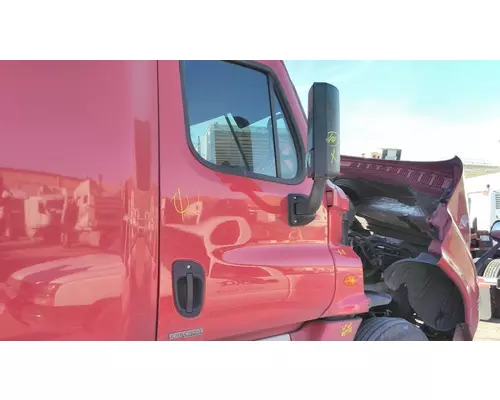 FREIGHTLINER CASCADIA 2008-2018 DOOR ASSEMBLY, FRONT