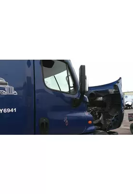 FREIGHTLINER CASCADIA 2008-2018 DOOR ASSEMBLY, FRONT