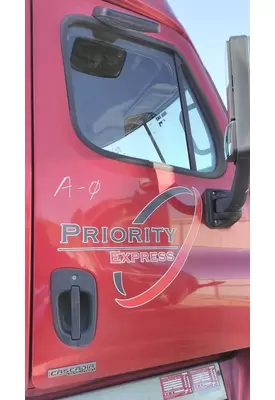 FREIGHTLINER CASCADIA 2008-2018 DOOR ASSEMBLY, FRONT