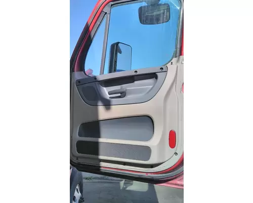 FREIGHTLINER CASCADIA 2008-2018 DOOR ASSEMBLY, FRONT