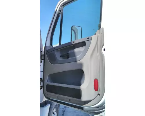 FREIGHTLINER CASCADIA 2008-2018 DOOR ASSEMBLY, FRONT