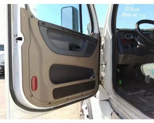 FREIGHTLINER CASCADIA 2008-2018 DOOR ASSEMBLY, FRONT