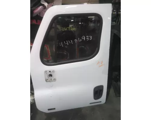 FREIGHTLINER CASCADIA 2008-2018 DOOR ASSEMBLY, FRONT