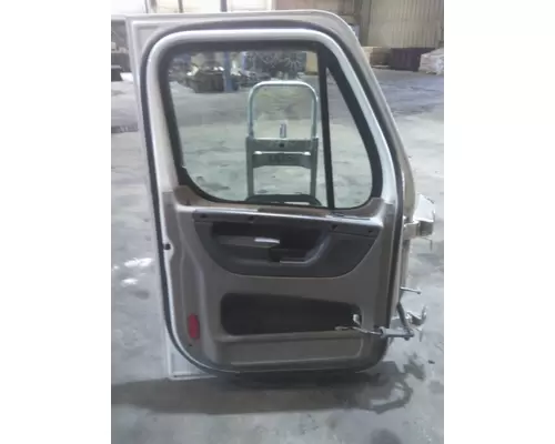 FREIGHTLINER CASCADIA 2008-2018 DOOR ASSEMBLY, FRONT
