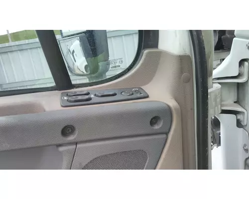 FREIGHTLINER CASCADIA 2008-2018 DOOR ASSEMBLY, FRONT