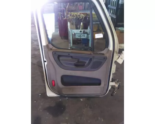 FREIGHTLINER CASCADIA 2008-2018 DOOR ASSEMBLY, FRONT