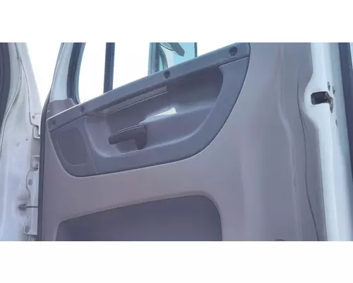 FREIGHTLINER CASCADIA 2008-2018 DOOR ASSEMBLY, FRONT