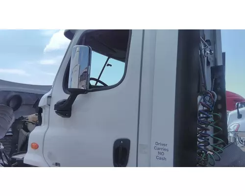 FREIGHTLINER CASCADIA 2008-2018 DOOR ASSEMBLY, FRONT