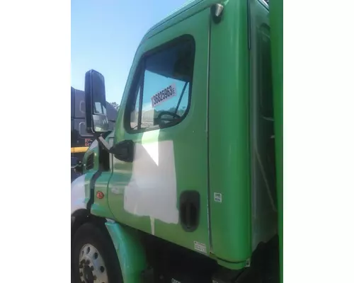 FREIGHTLINER CASCADIA 2008-2018 DOOR ASSEMBLY, FRONT