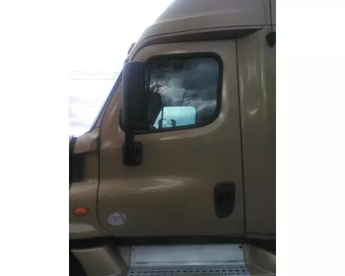 FREIGHTLINER CASCADIA 2008-2018 DOOR ASSEMBLY, FRONT