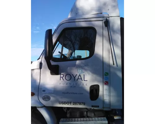 FREIGHTLINER CASCADIA 2008-2018 DOOR ASSEMBLY, FRONT