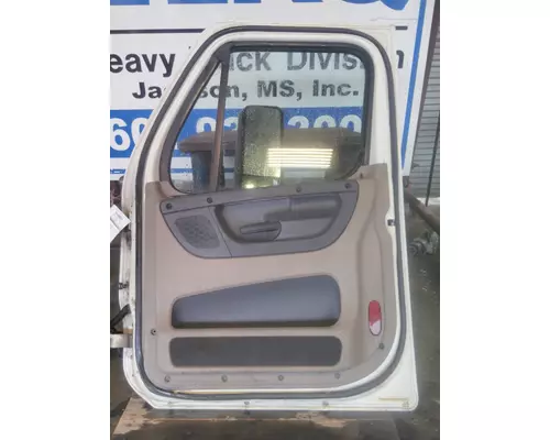 FREIGHTLINER CASCADIA 2008-2018 DOOR ASSEMBLY, FRONT