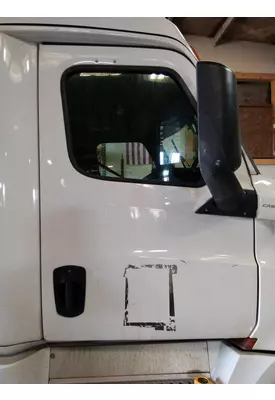 FREIGHTLINER CASCADIA 2018-2025 DOOR ASSEMBLY, FRONT