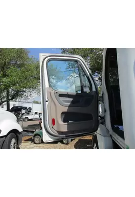 FREIGHTLINER CASCADIA 2018-2025 DOOR ASSEMBLY, FRONT