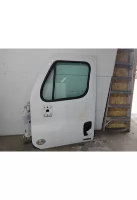 FREIGHTLINER CASCADIA 2018-2025 DOOR ASSEMBLY, FRONT