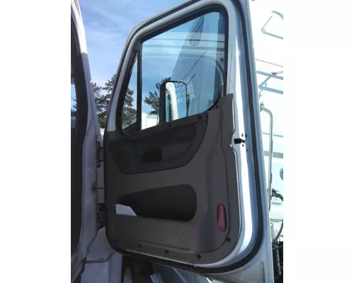 FREIGHTLINER CASCADIA 2018-2025 DOOR ASSEMBLY, FRONT