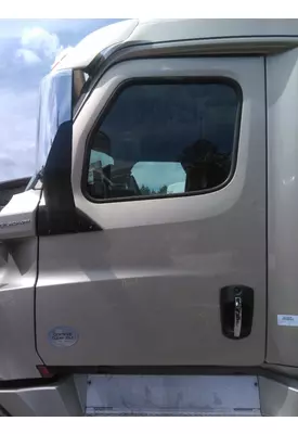 FREIGHTLINER CASCADIA 2018-2025 DOOR ASSEMBLY, FRONT