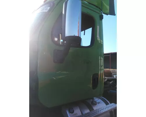 FREIGHTLINER CASCADIA 2018-2025 DOOR ASSEMBLY, FRONT