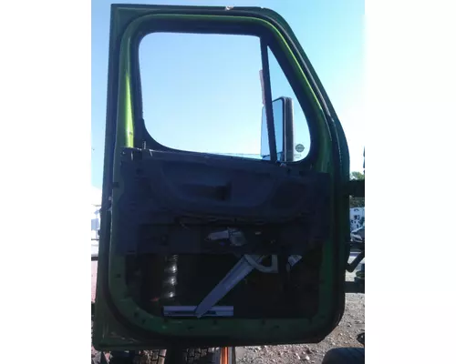 FREIGHTLINER CASCADIA 2018-2025 DOOR ASSEMBLY, FRONT
