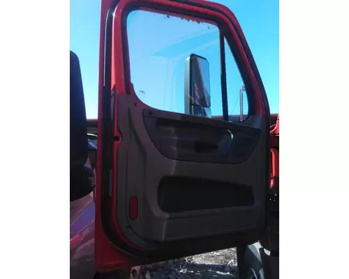 FREIGHTLINER CASCADIA 2018-2025 DOOR ASSEMBLY, FRONT