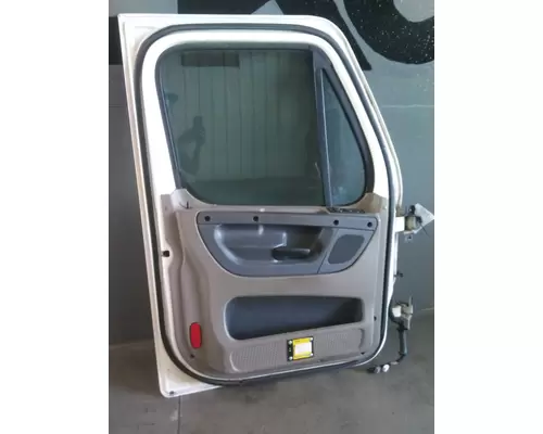 FREIGHTLINER CASCADIA 2018-2025 DOOR ASSEMBLY, FRONT
