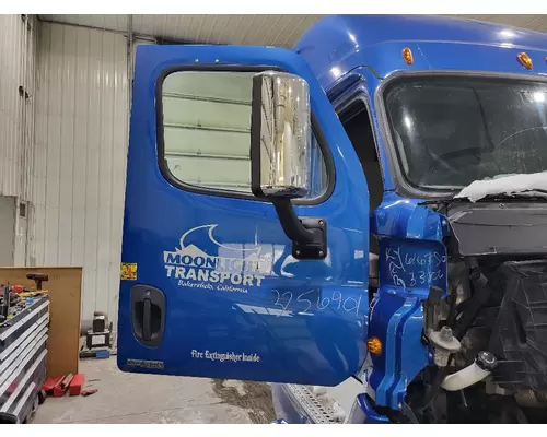 FREIGHTLINER CASCADIA 2018-2025 DOOR ASSEMBLY, FRONT