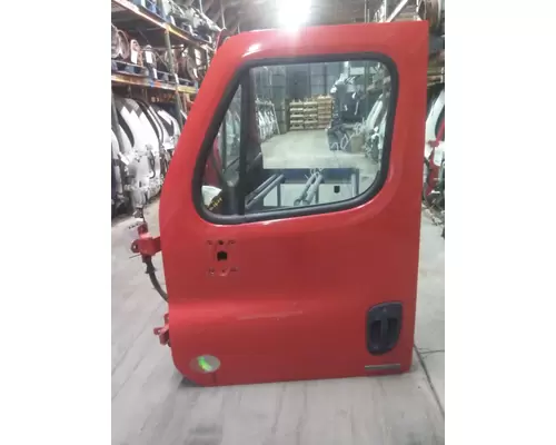 FREIGHTLINER CASCADIA 2018-2025 DOOR ASSEMBLY, FRONT