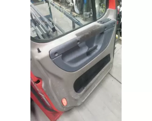 FREIGHTLINER CASCADIA 2018-2025 DOOR ASSEMBLY, FRONT