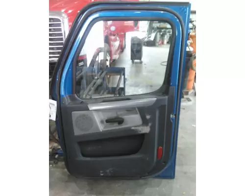 FREIGHTLINER CASCADIA 2018-2025 DOOR ASSEMBLY, FRONT