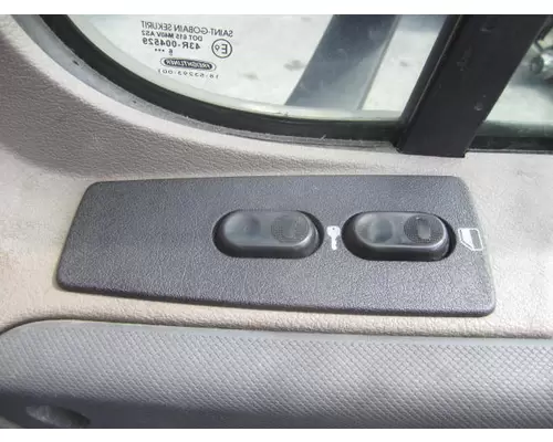 FREIGHTLINER CASCADIA 2018-2025 DOOR ASSEMBLY, FRONT