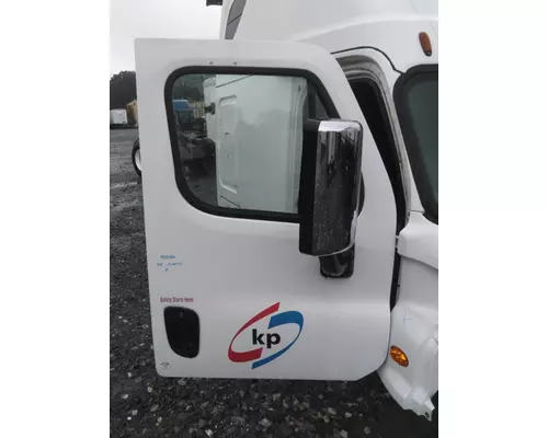 FREIGHTLINER CASCADIA 2018-2025 DOOR ASSEMBLY, FRONT