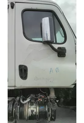 FREIGHTLINER CASCADIA 2018-2025 DOOR ASSEMBLY, FRONT
