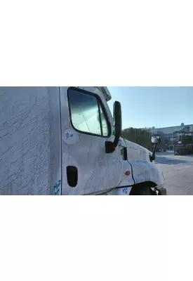 FREIGHTLINER CASCADIA 2018-2025 DOOR ASSEMBLY, FRONT