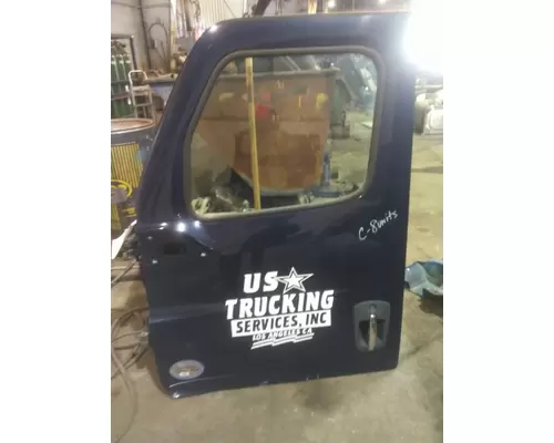FREIGHTLINER CASCADIA 2018-2025 DOOR ASSEMBLY, FRONT