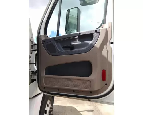 FREIGHTLINER CASCADIA 2018-2025 DOOR ASSEMBLY, FRONT
