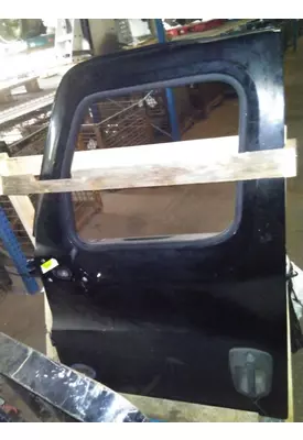 FREIGHTLINER CASCADIA 2018-2025 DOOR ASSEMBLY, FRONT