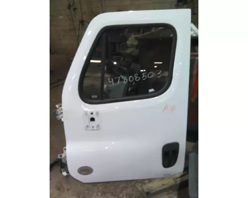 FREIGHTLINER CASCADIA 2018-2025 DOOR ASSEMBLY, FRONT