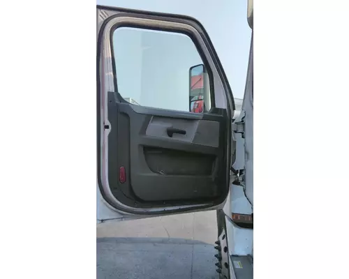 FREIGHTLINER CASCADIA 2018-2025 DOOR ASSEMBLY, FRONT